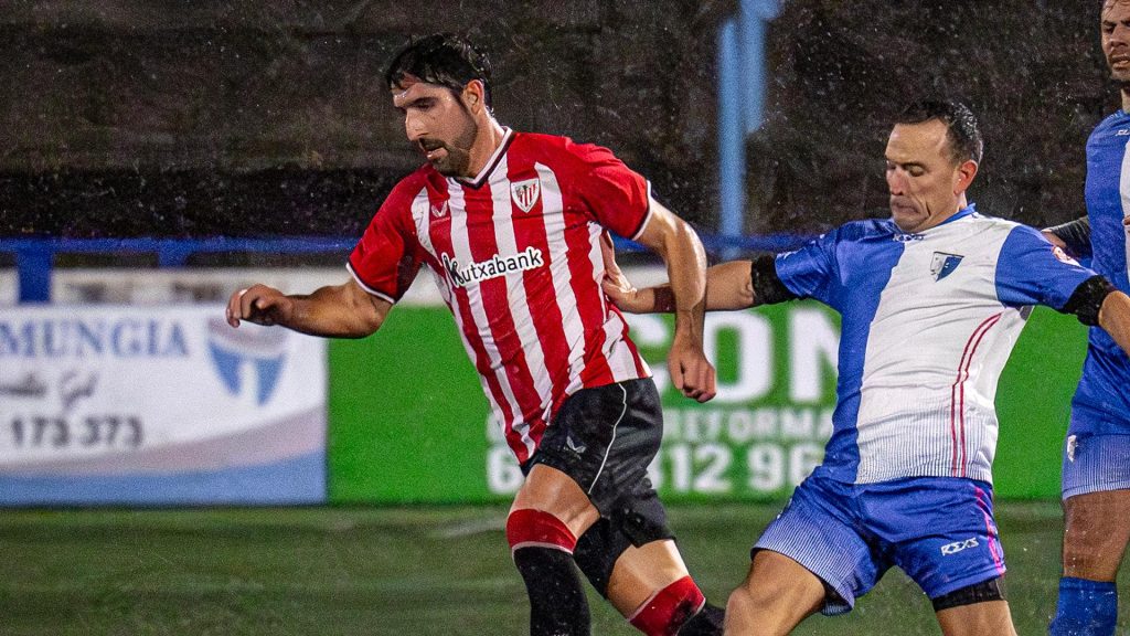 Partido benéfico de los Veteranos y el Arenas por la DANA