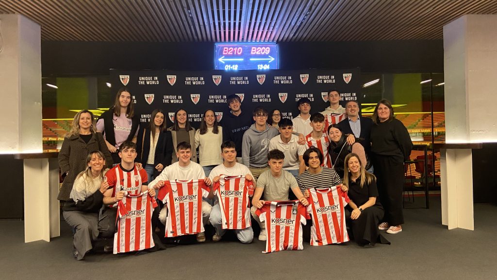 La Fundación Athletic Club premia las mejores ideas para impulsar el fútbol femenino